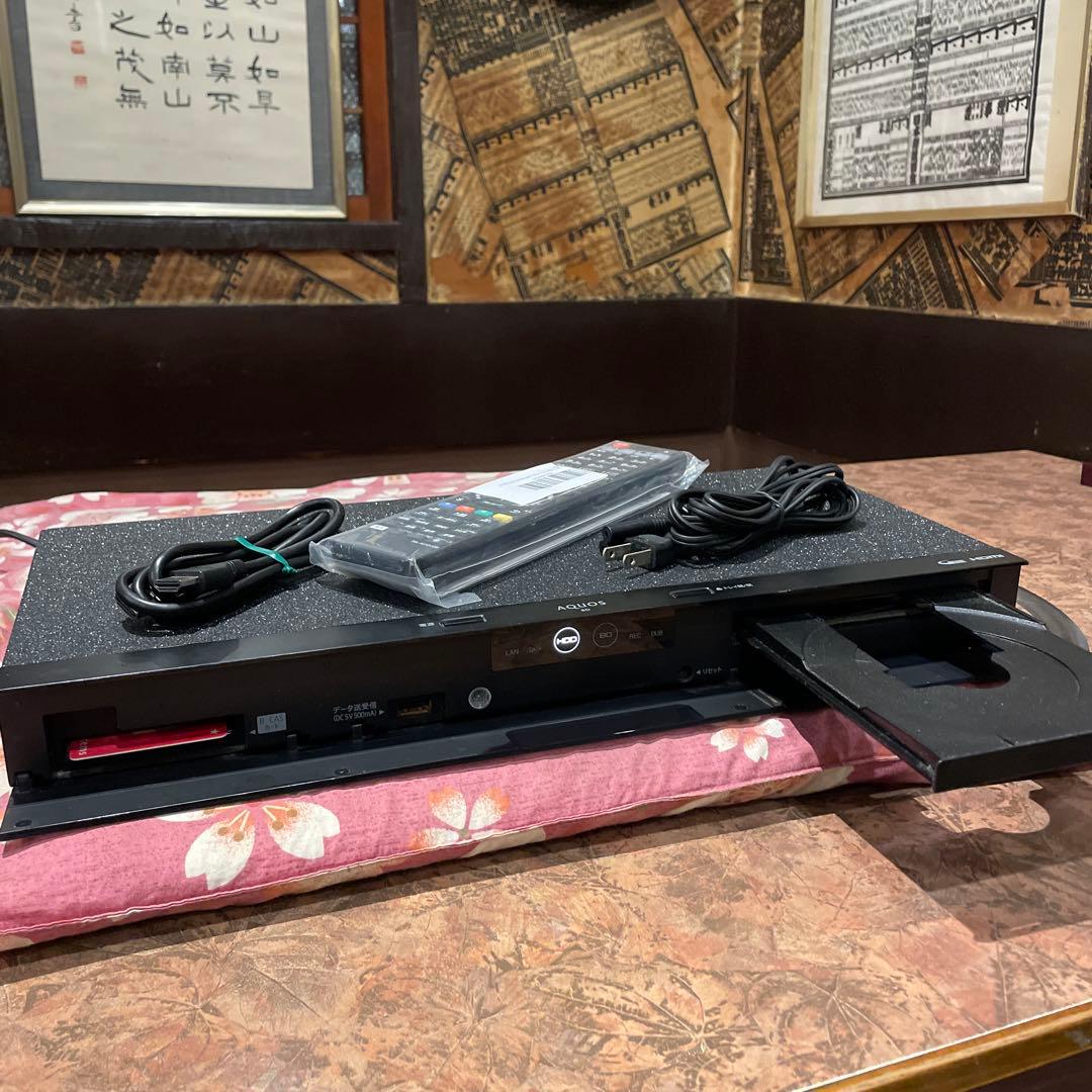 シャープAQUOS BD-NW500 あんずです！