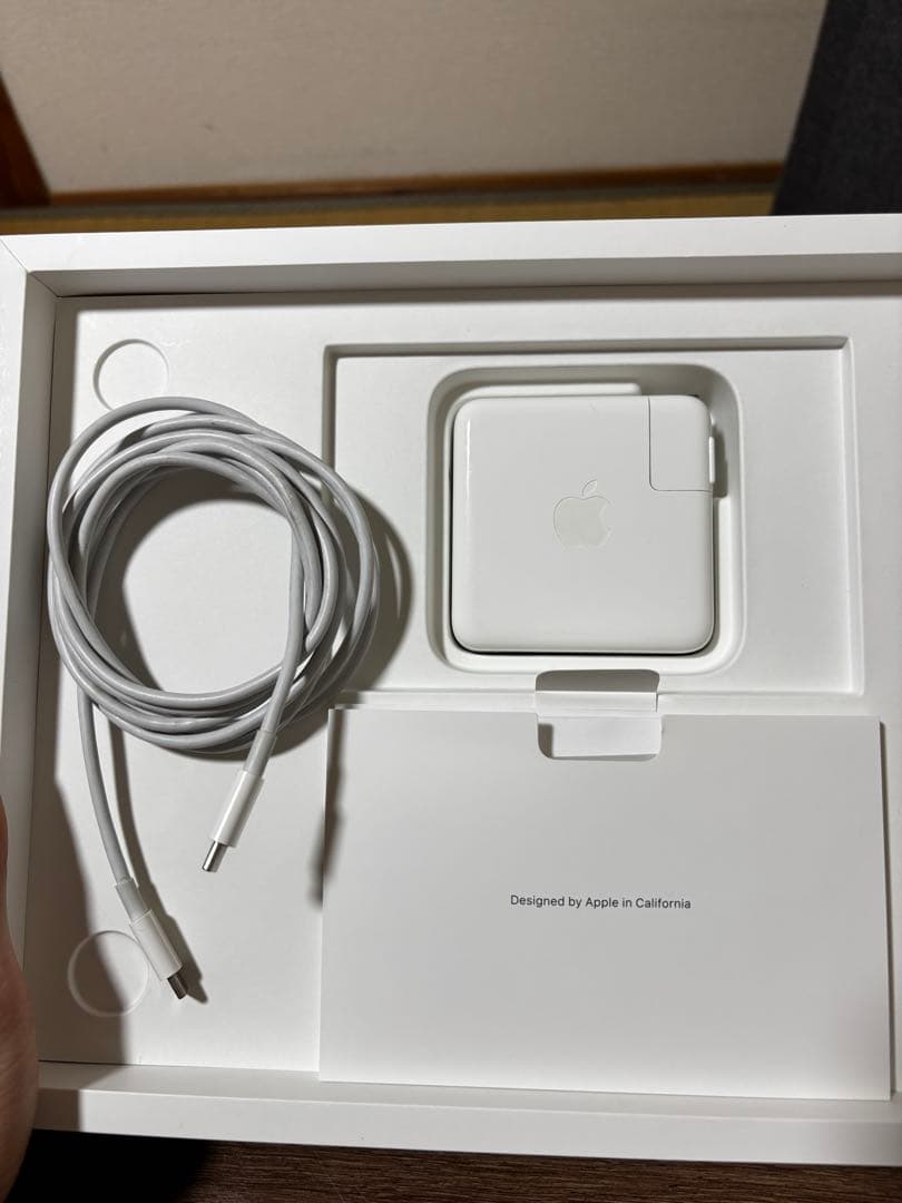 シルバー MacBook pro 13インチ 本体 M2 /2022/256GB