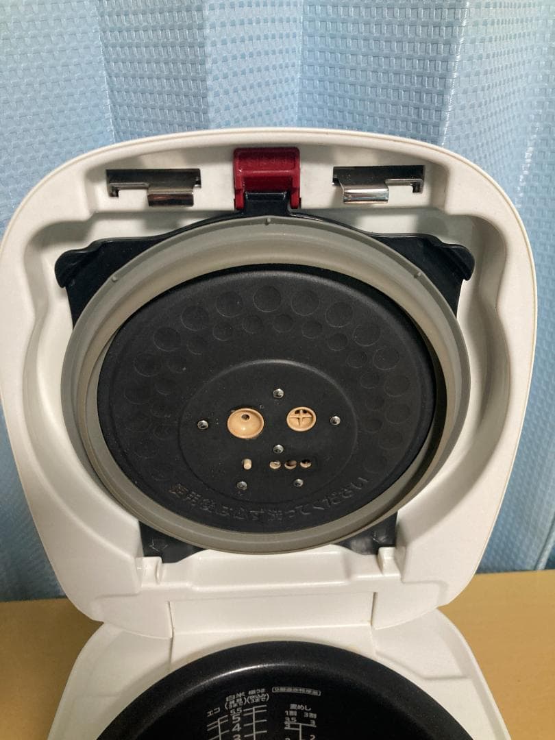 ★タイガー JPC-10NJ 圧力IH炊飯器 5.5合炊き 2018年製 ★