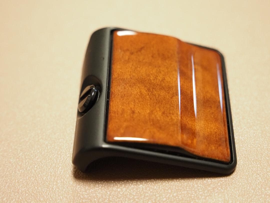 OLYMPUS 限定プレミアム オリジナル木製グリップ