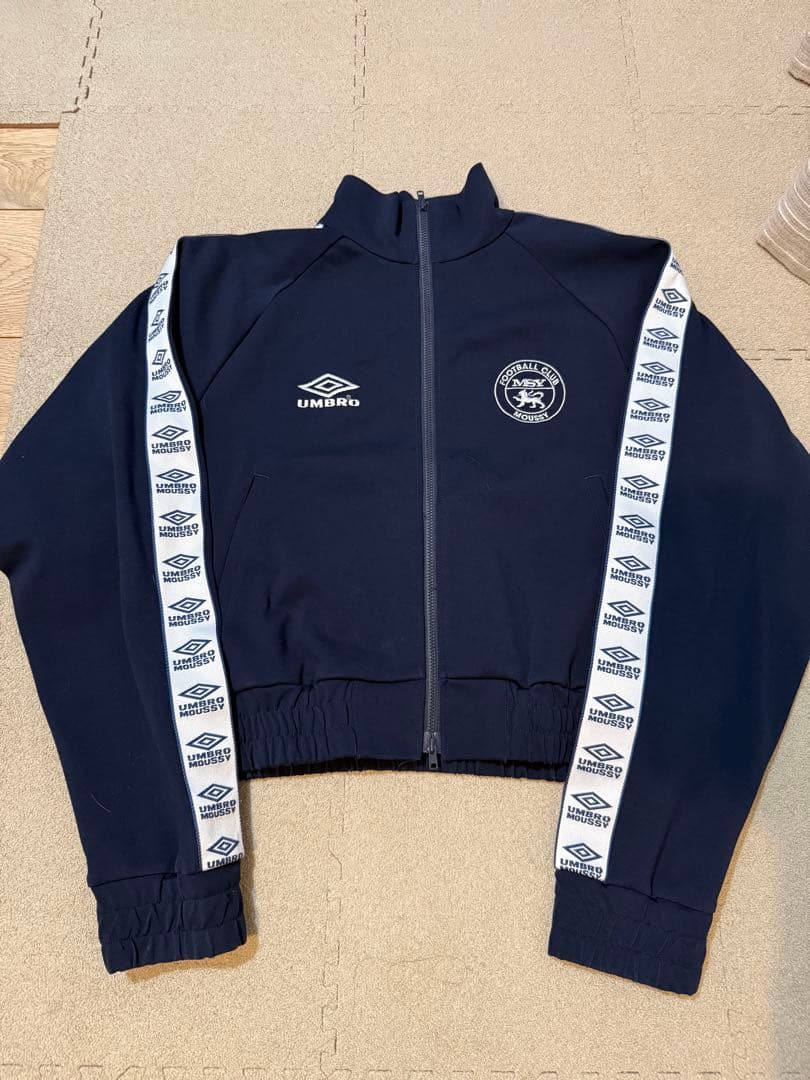 UMBRO&moussyコラボトラックジャケット