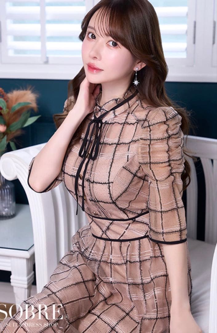 SOBRE チェック柄ベージュドレス