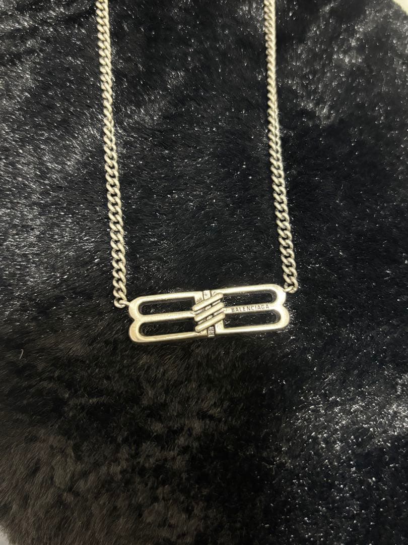 BALENCIAGA ネックレス
