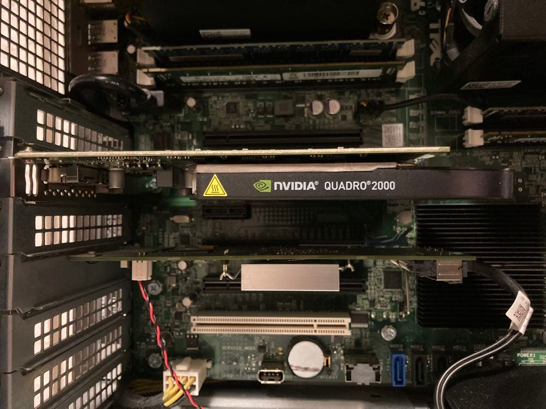 T5600 XeonE5-4650L×2 64GB Quadro2K SSD+