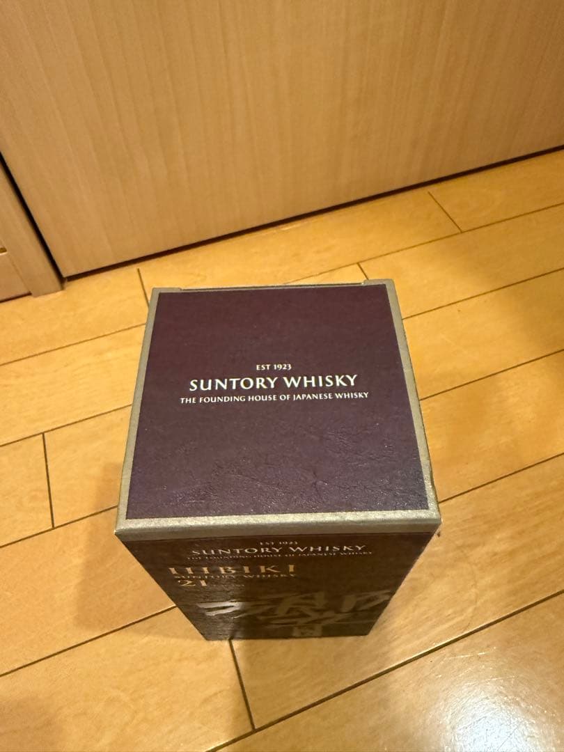 Hibiki 21年 ウイスキー サントリー 響 21年 700ml 新品未開封