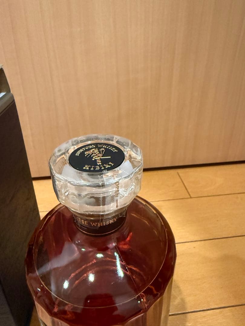 Hibiki 21年 ウイスキー サントリー 響 21年 700ml 新品未開封