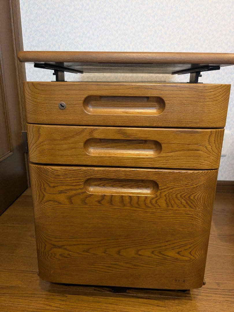 【単品購入OK】浜本工芸製　天板昇降式　３段引き出し付き袖机