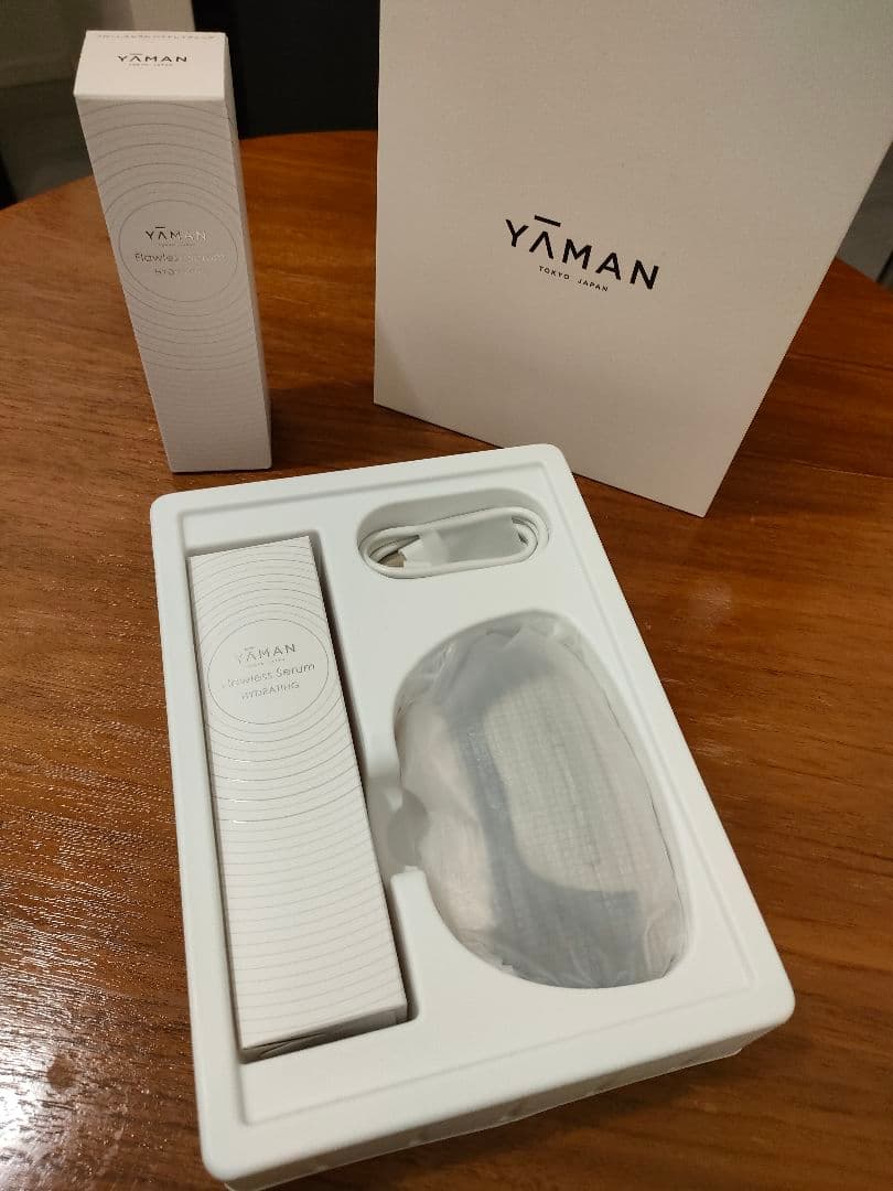 【美品】ヤーマン 美顔器 リフトロジー SP リフト EMS YJFD2L