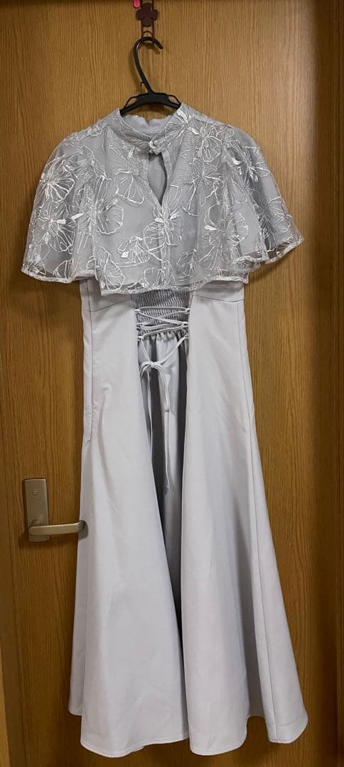 アンドクチュール　パーティー　ドレス　グレー