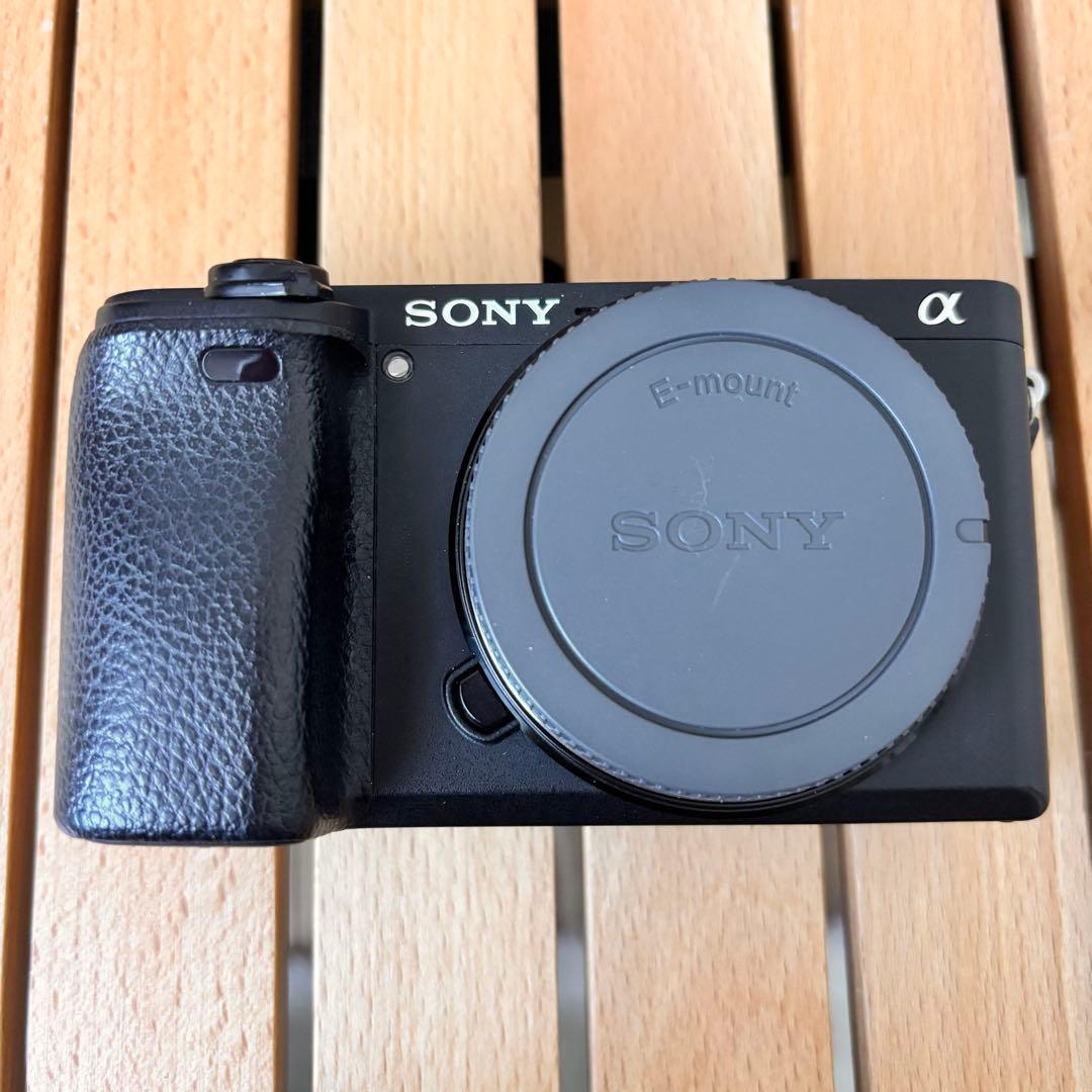 極美品 SONY ソニー α6300 ミラーレス一眼カメラ ズームレンズ付き