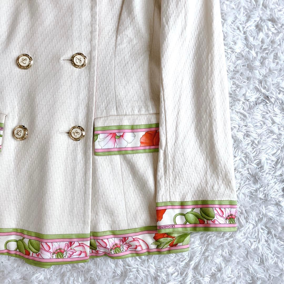 ラ*ン様 レオナール✨テーラードジャケット ダブルブレスト 金ボタン トリム 花