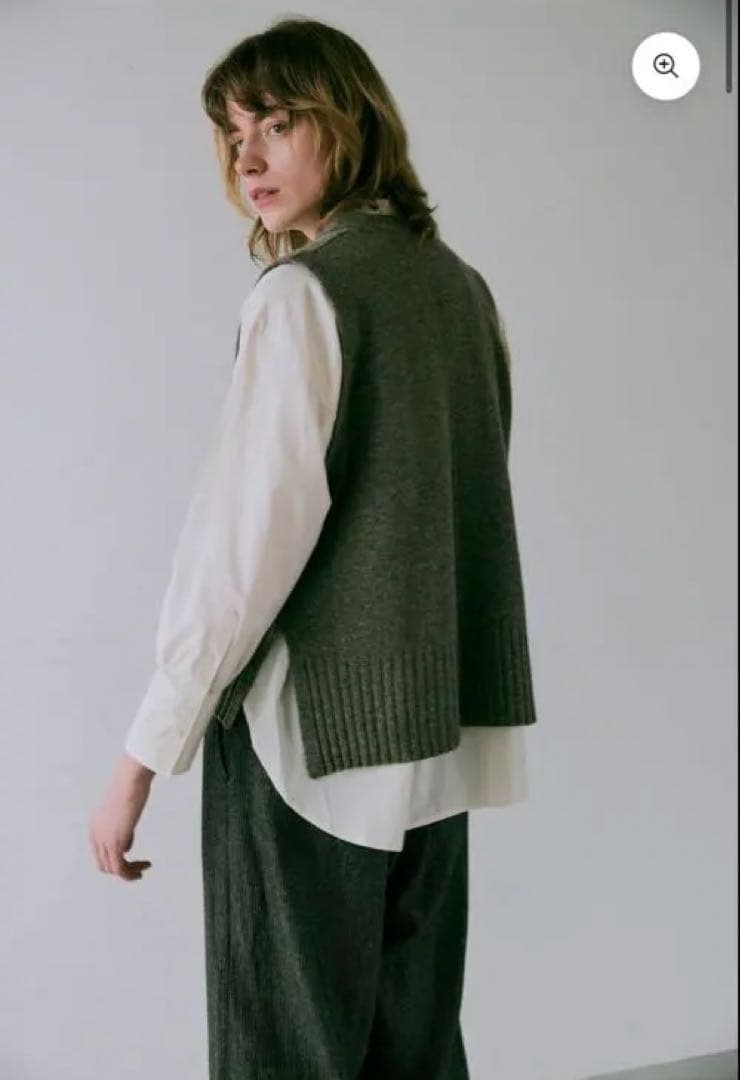 完売品　doux bleu　EXファインメリノウール ニットベスト