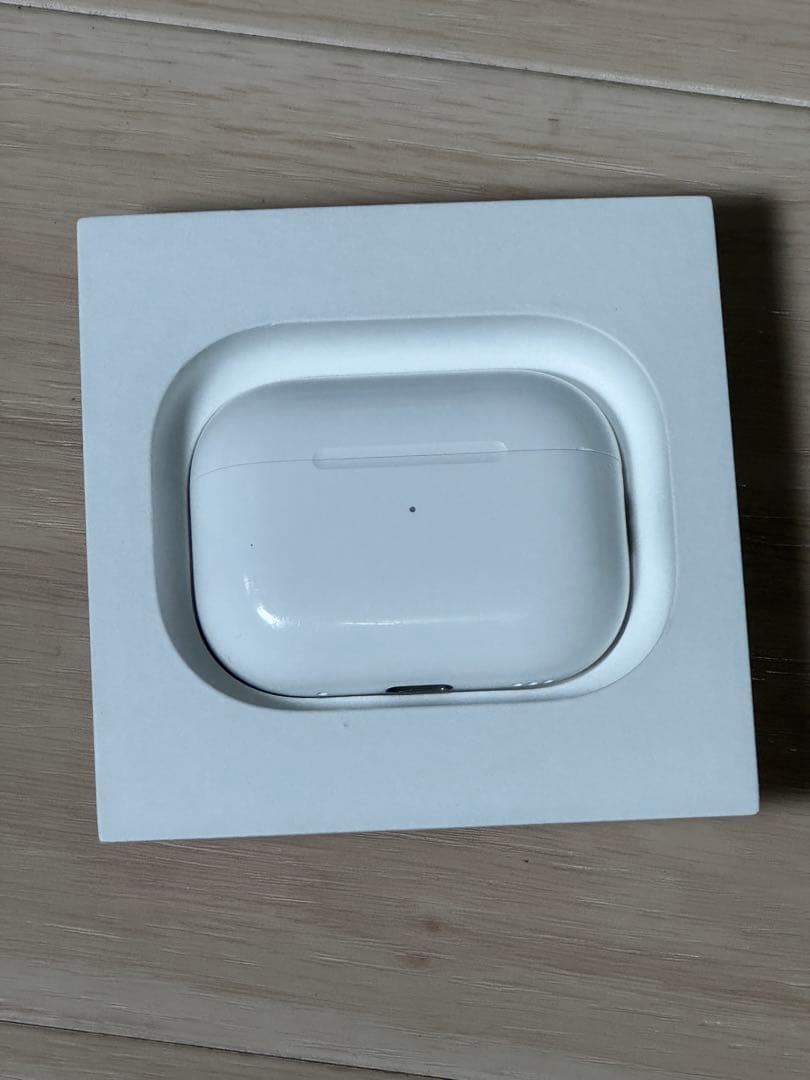 Apple AirPods Pro 第二世代本体　イヤーピース新品