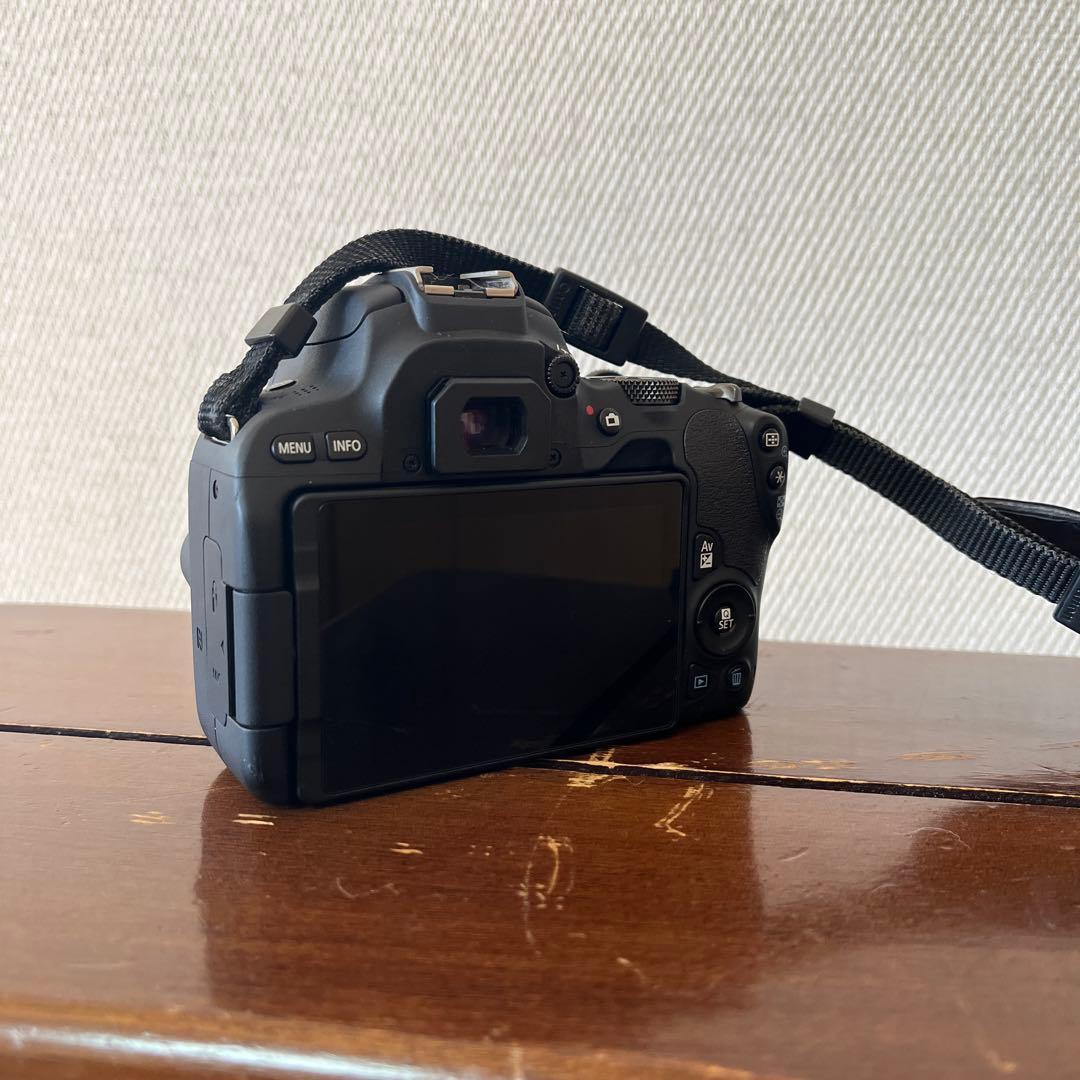 Canon EOS Kiss X9 +レンズ3本