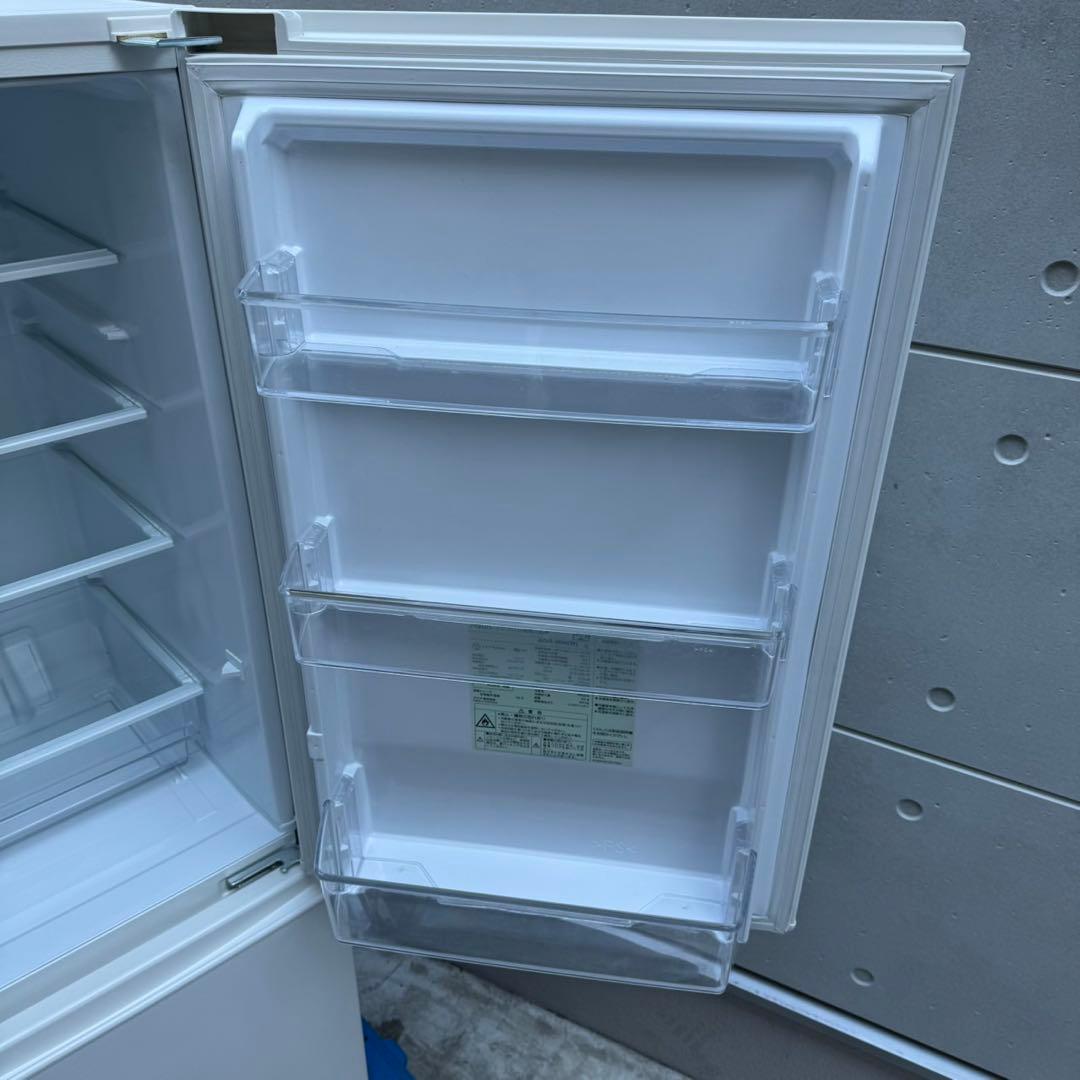 173⭐️2023年製美品★アクア　冷蔵庫　大型　200L 一人暮らし　ホワイト