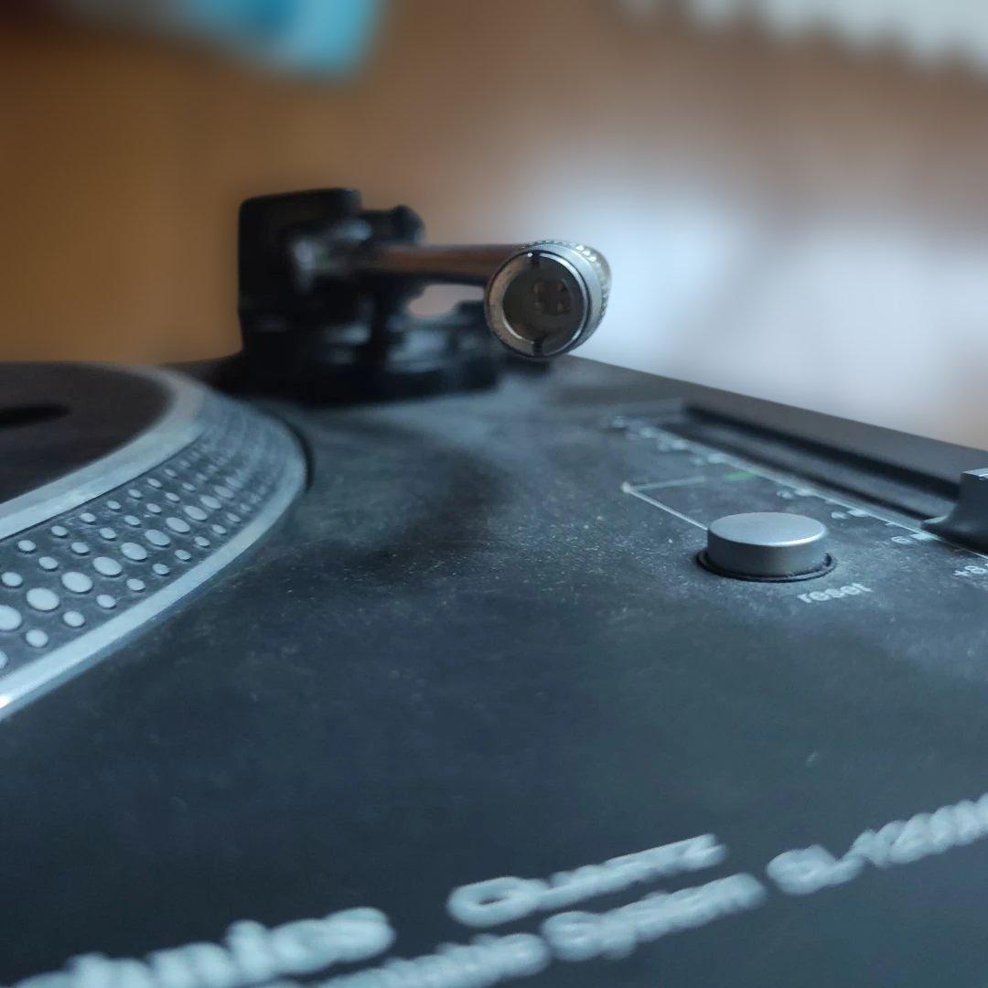 d*a様 Technics SL-1200MK5 ターンテーブル ジャンク