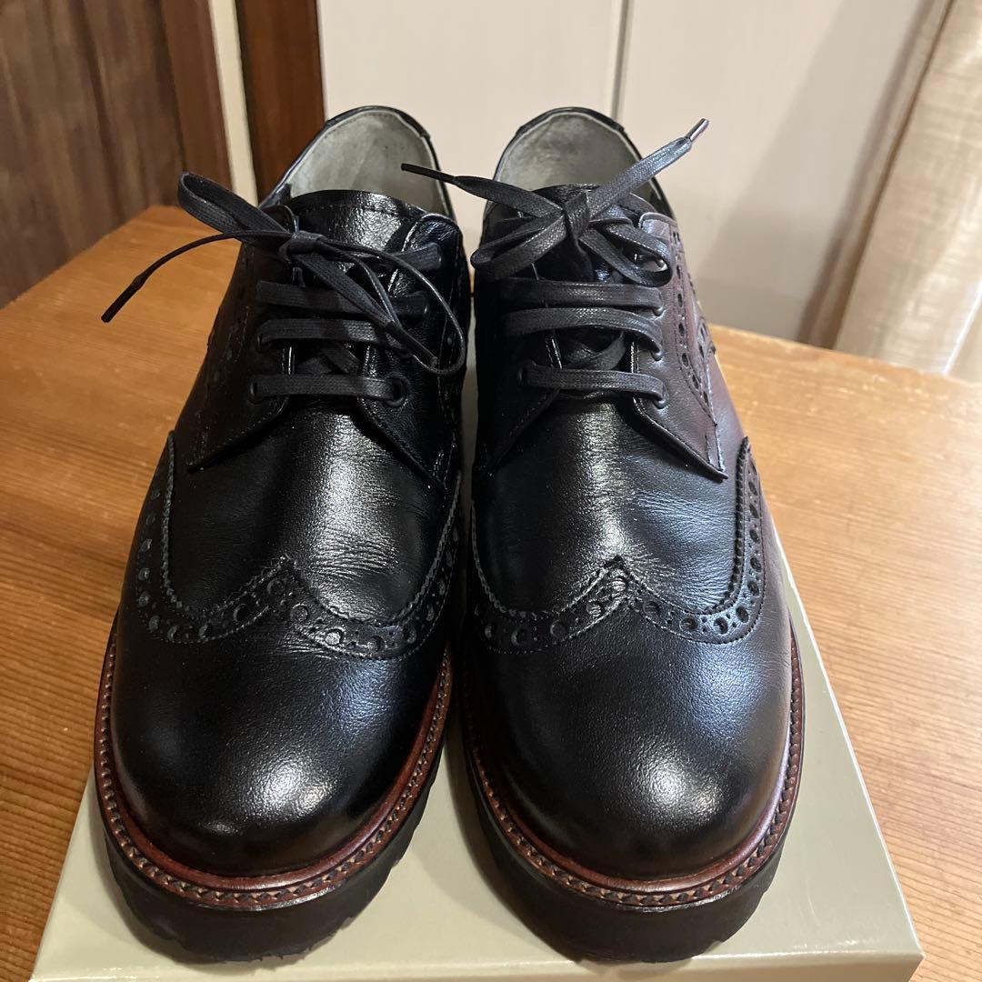 マーガレットハウエル　レザー レースアップウイングチップシューズ