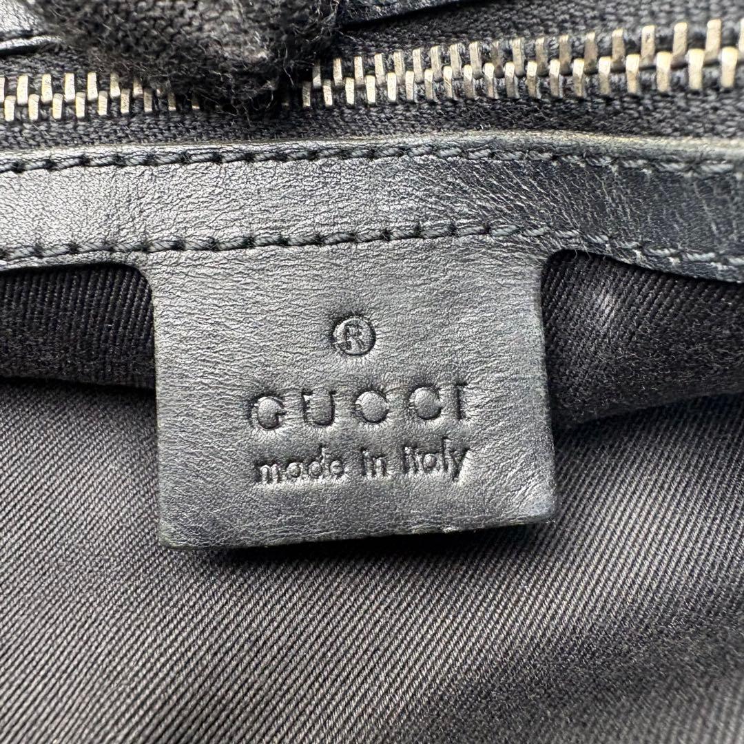 031 美品 GUCCI ショルダーバッグ 斜めがけ GGキャンバス g7