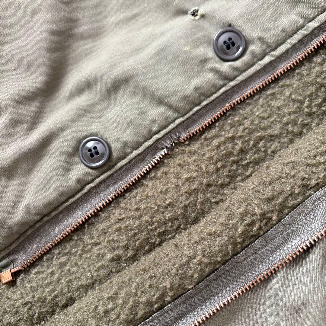 雰囲気抜群 US NAVY A-2 デッキジャケット ステンシル M ジップ破損