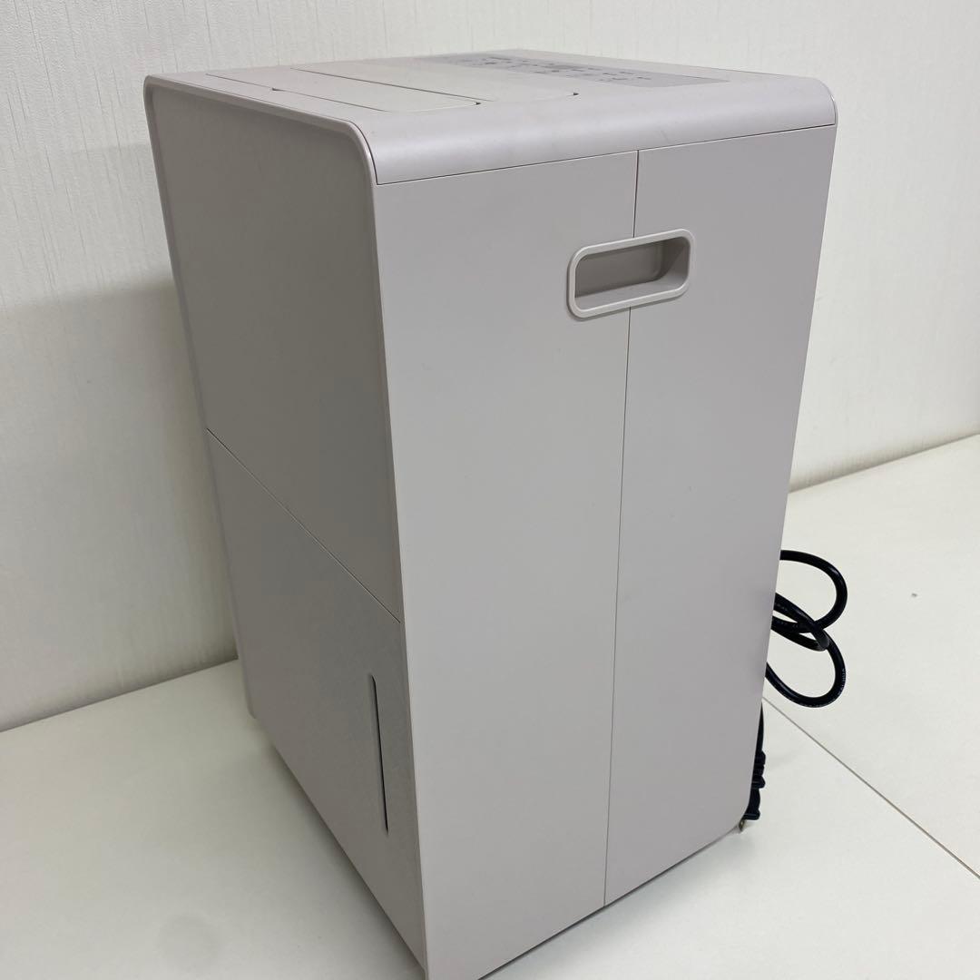 24年製 山善 衣類乾燥除湿機 YDC‐H60