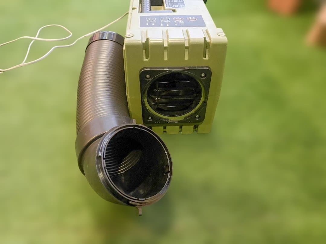 スポットクーラー（冷房専用、持運び可能）