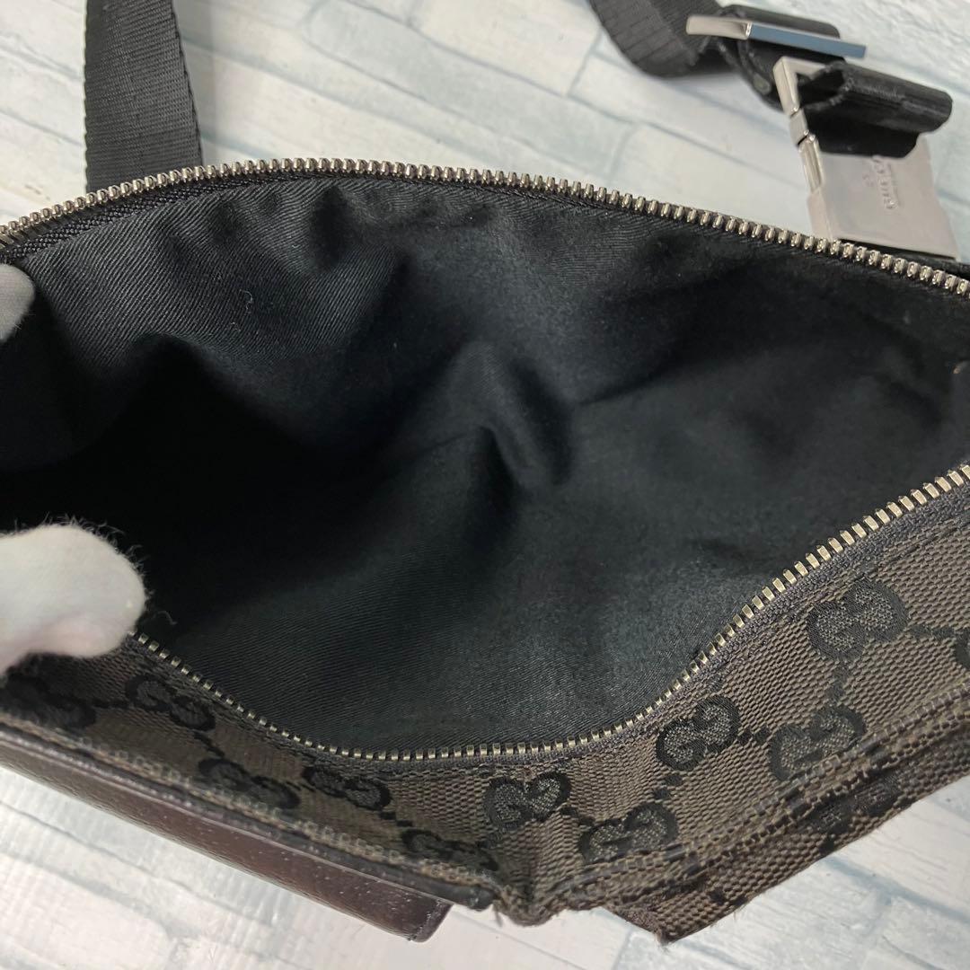 美品　140 GUCCI グッチ　ボディバッグ　ウエストバッグ　GG柄