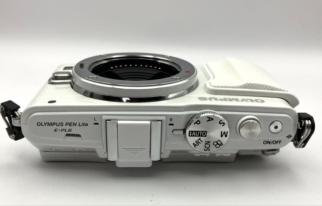 OLYMPUS E-PL6 ダブルズームキット　ショット数29回