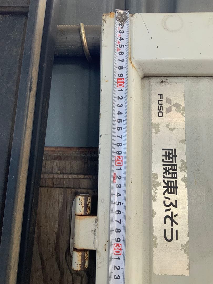 三菱ブルーテックキャンタースーパーワイド中古リア・アオリ(ステン付ヘアライン)