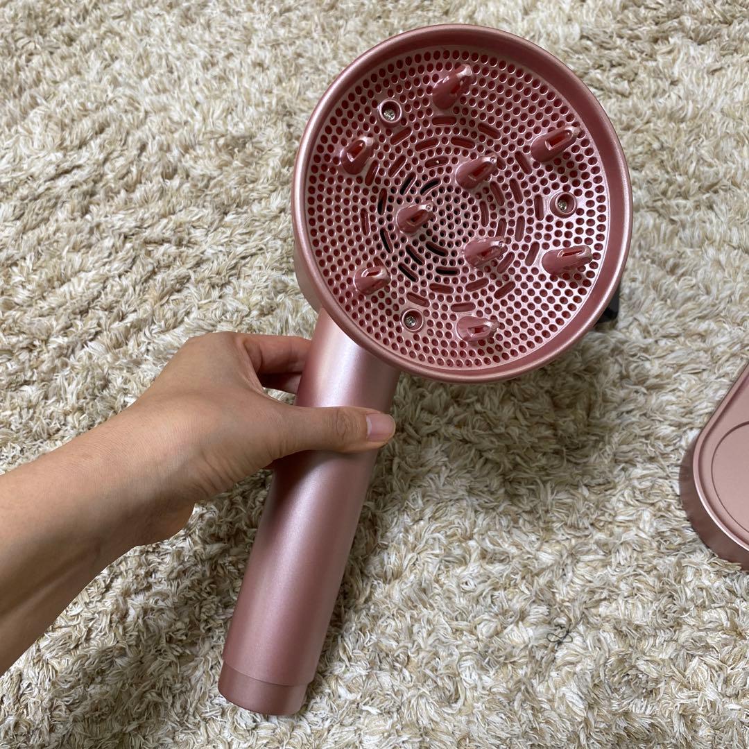 【使用回数5回_箱付き】コードレスドライヤー　カーリーガール