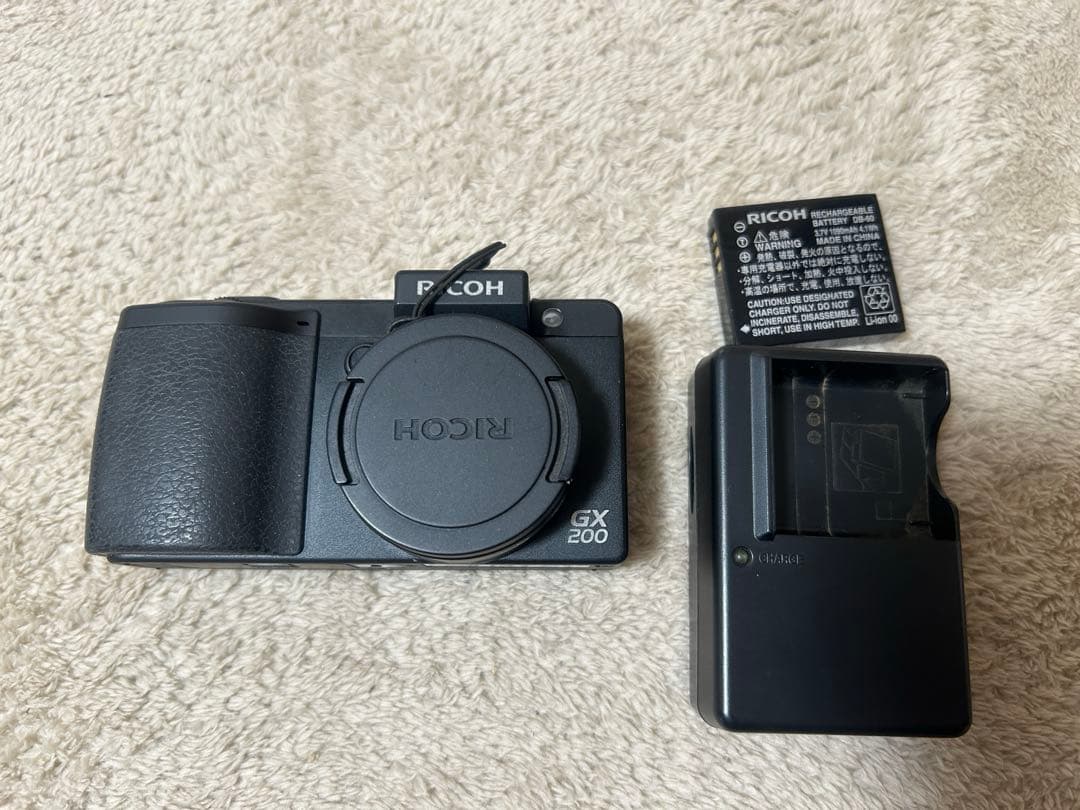 RICOH GX200（リコー GX200）