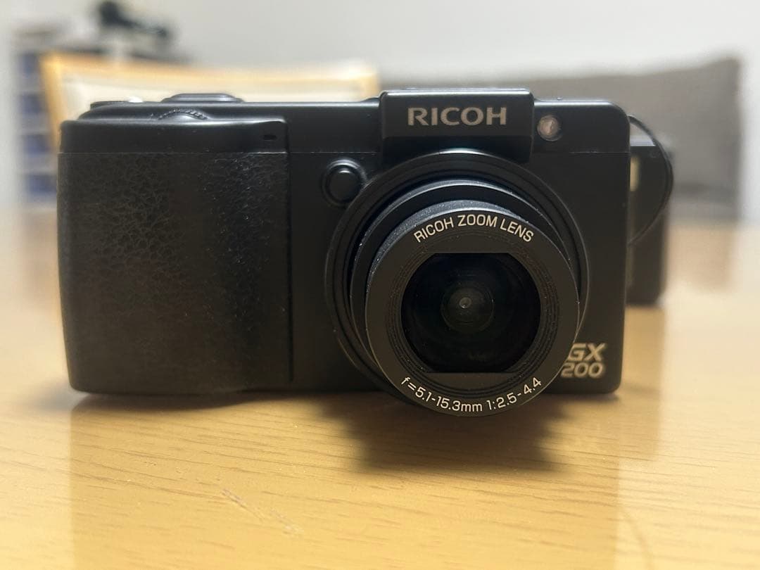 RICOH GX200（リコー GX200）
