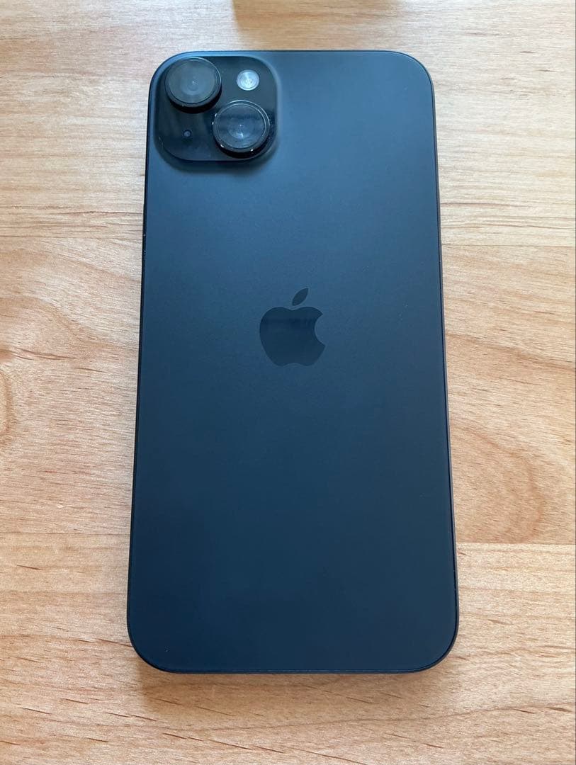 iPhone 15 Plus 128GB ブラック