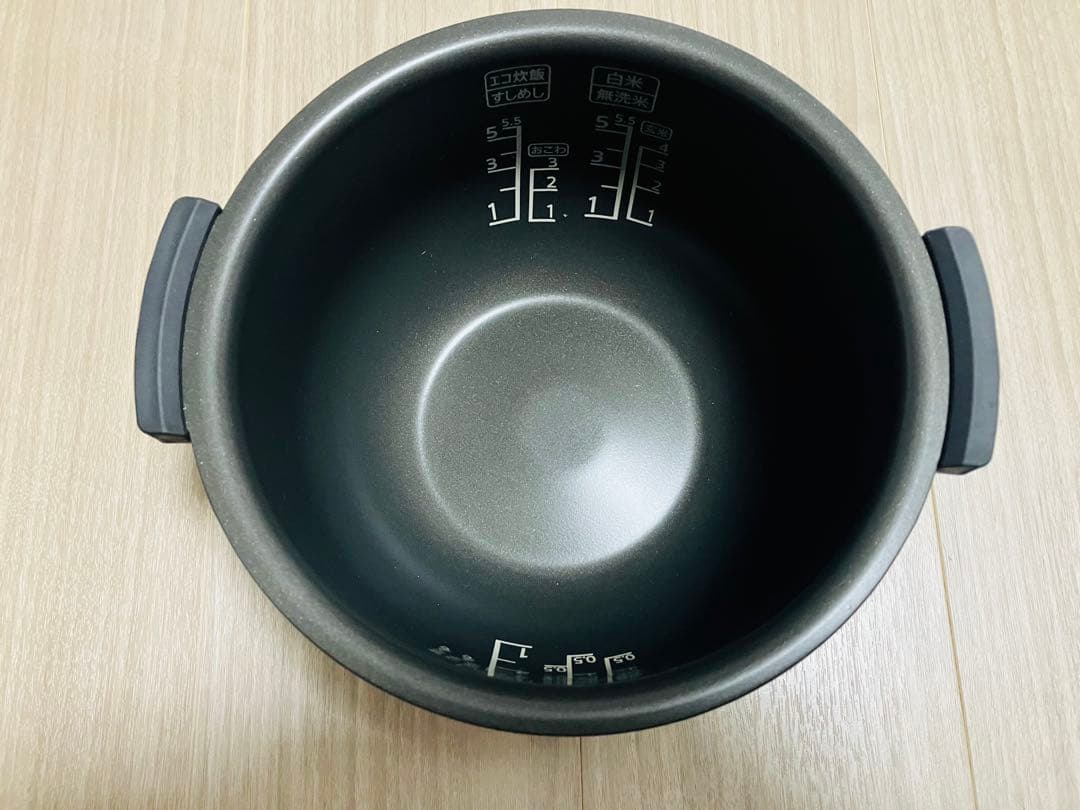 シャープヘルシオ炊飯器　内釜