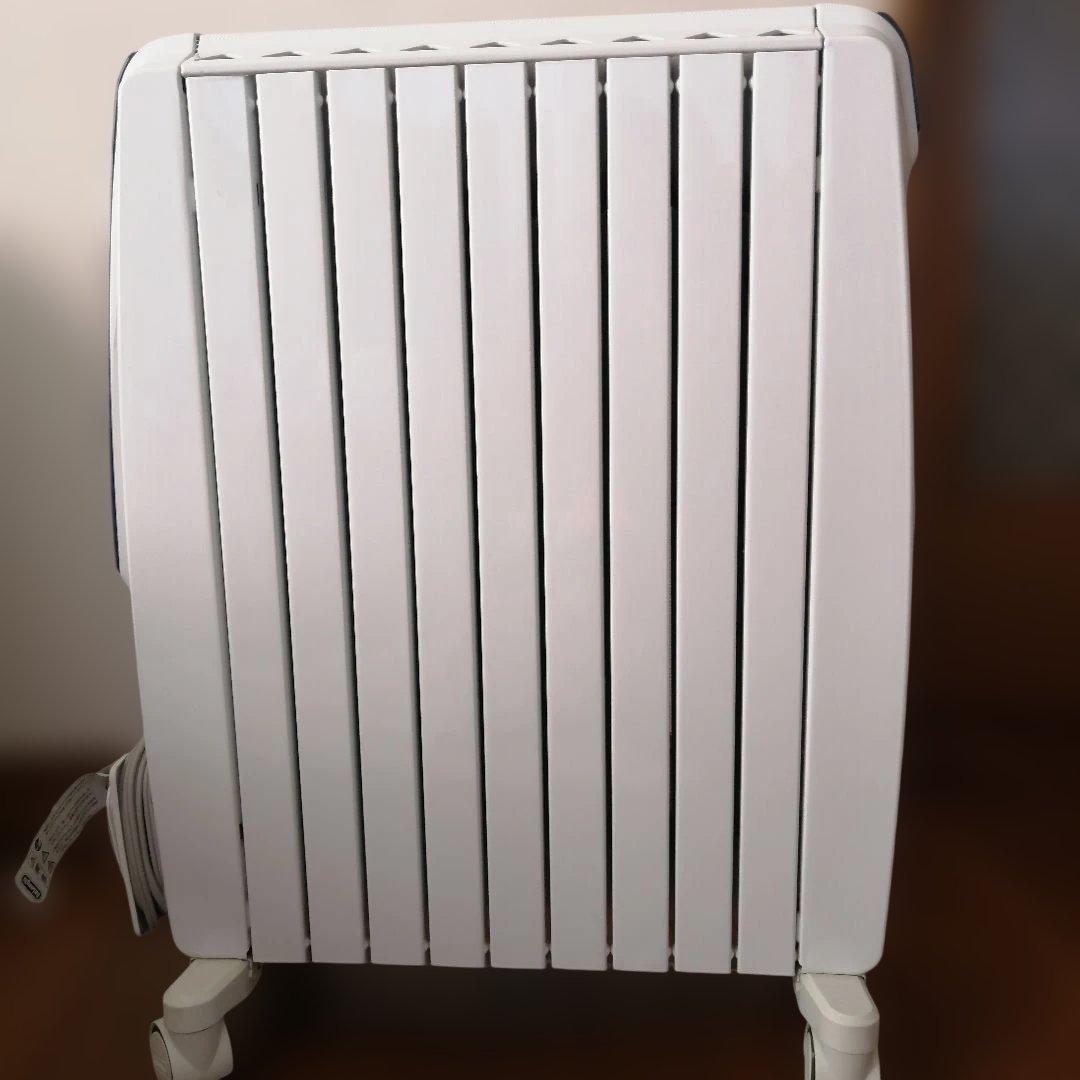 DeLonghi オイルヒーター　 QSD0915