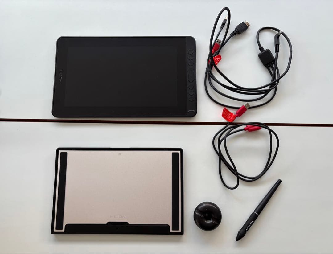 HUION KAMVAS12 ペンタブレット