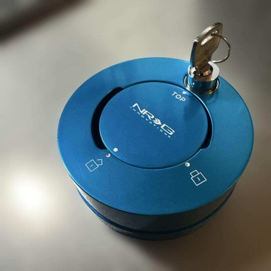 NRG ステアリングハブ ロック　青