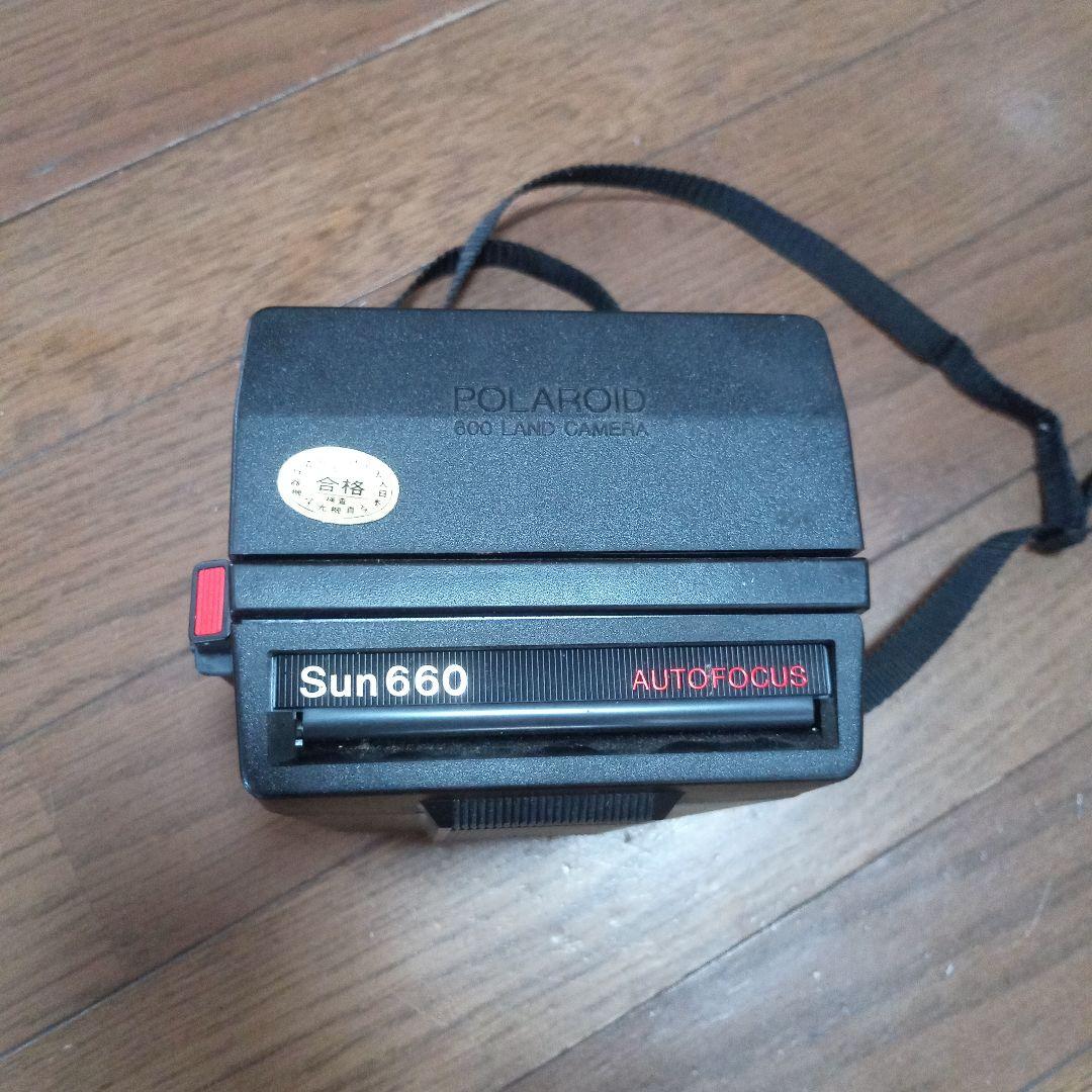 ポラロイドカメラ