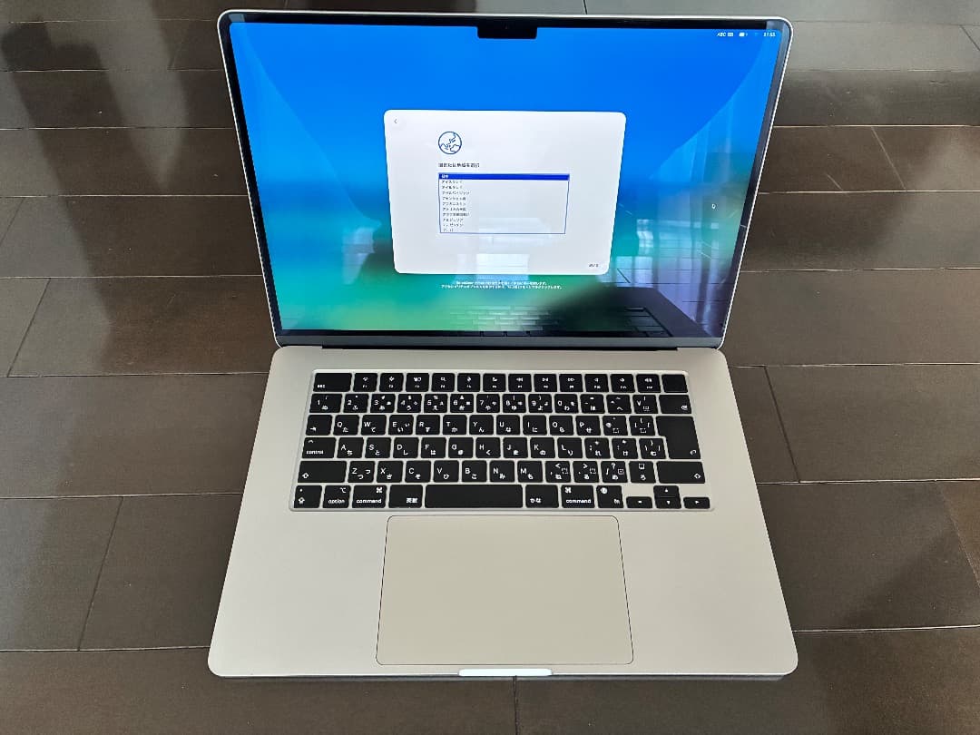 MacBook Air (15インチ,M2,512GB,2023) スターライト