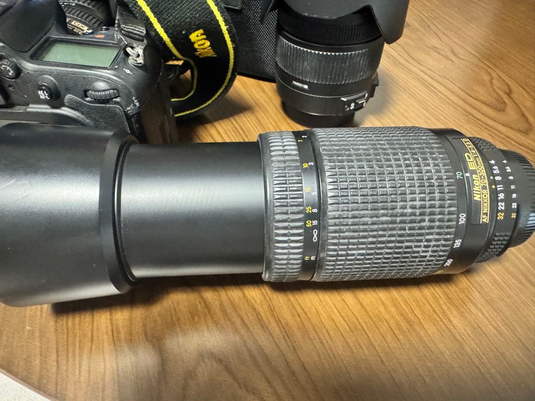 Nikon D7200 一眼レフカメラ 18-140mmレンズ付き