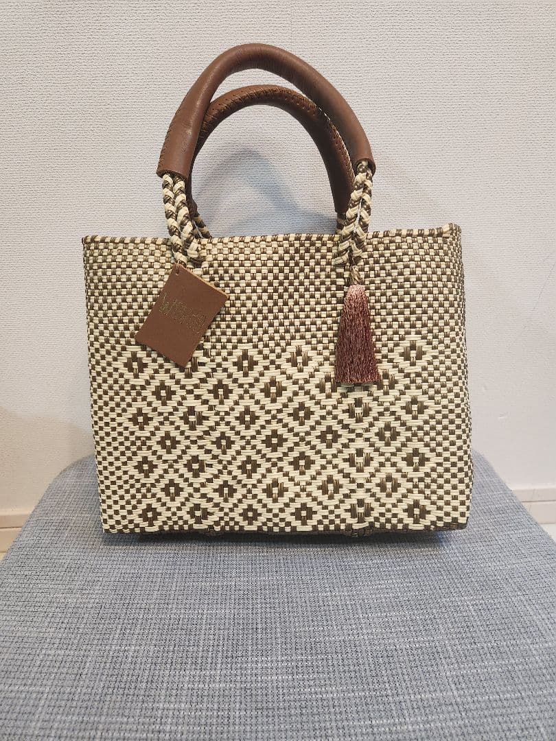 そ*た様 WOVEN かごバッグ メルカドバッグ ベージュ ファー付き