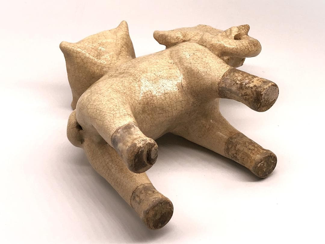 【 南洋陶磁 】　白釉象　宋胡禄/サンカローク　渡来品骨董　　L0317F