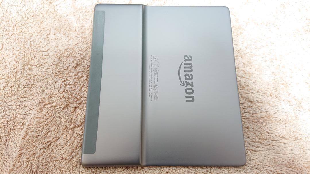 Amazon Kindle Oasis　第10世代　32GB　広告無し　カバー付