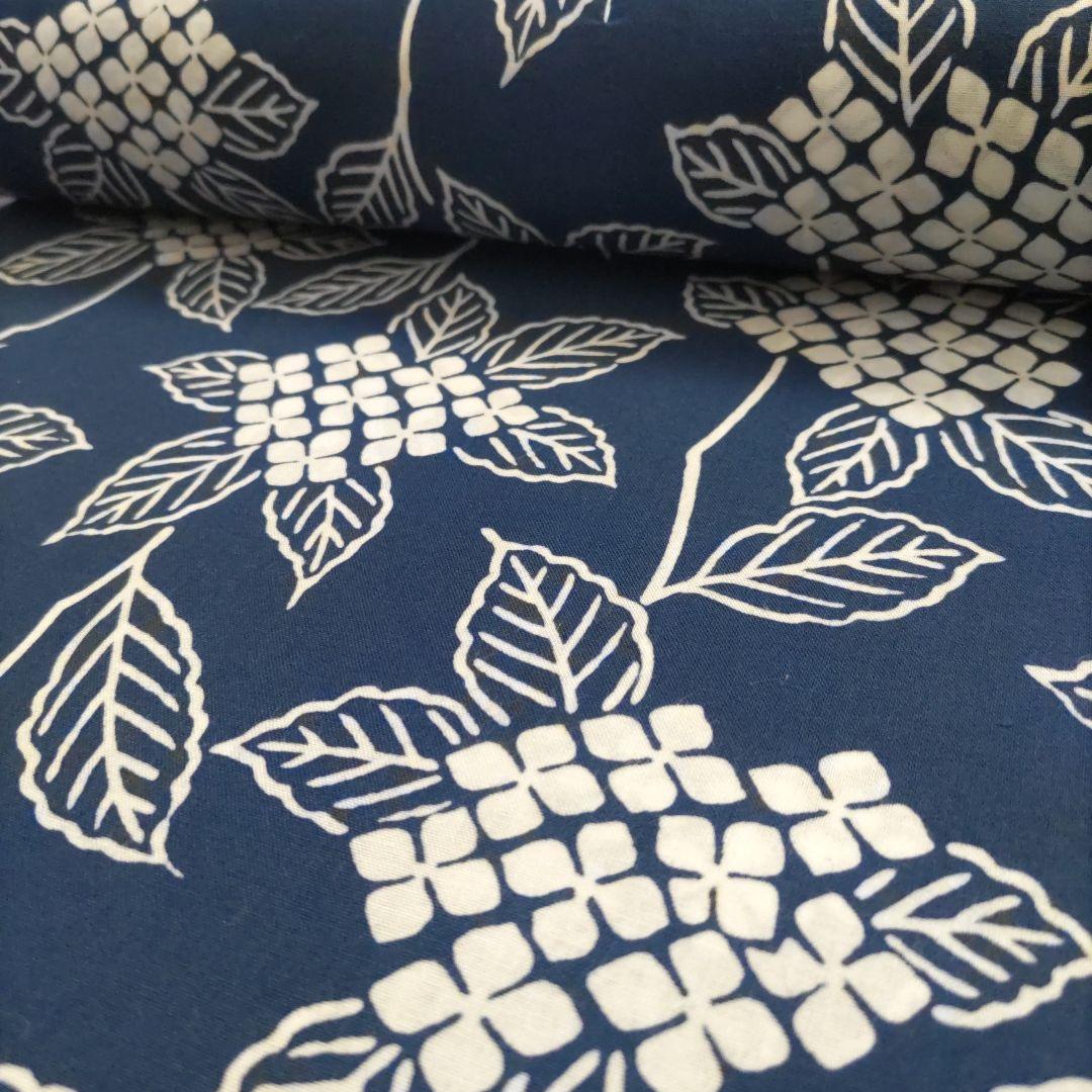 浴衣反物生地 　竺仙　アジサイ　小ぶり柄