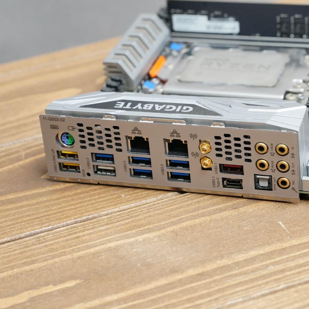 AMD 1900X + X399 DESIGNARE + メモリ16GB+クーラ