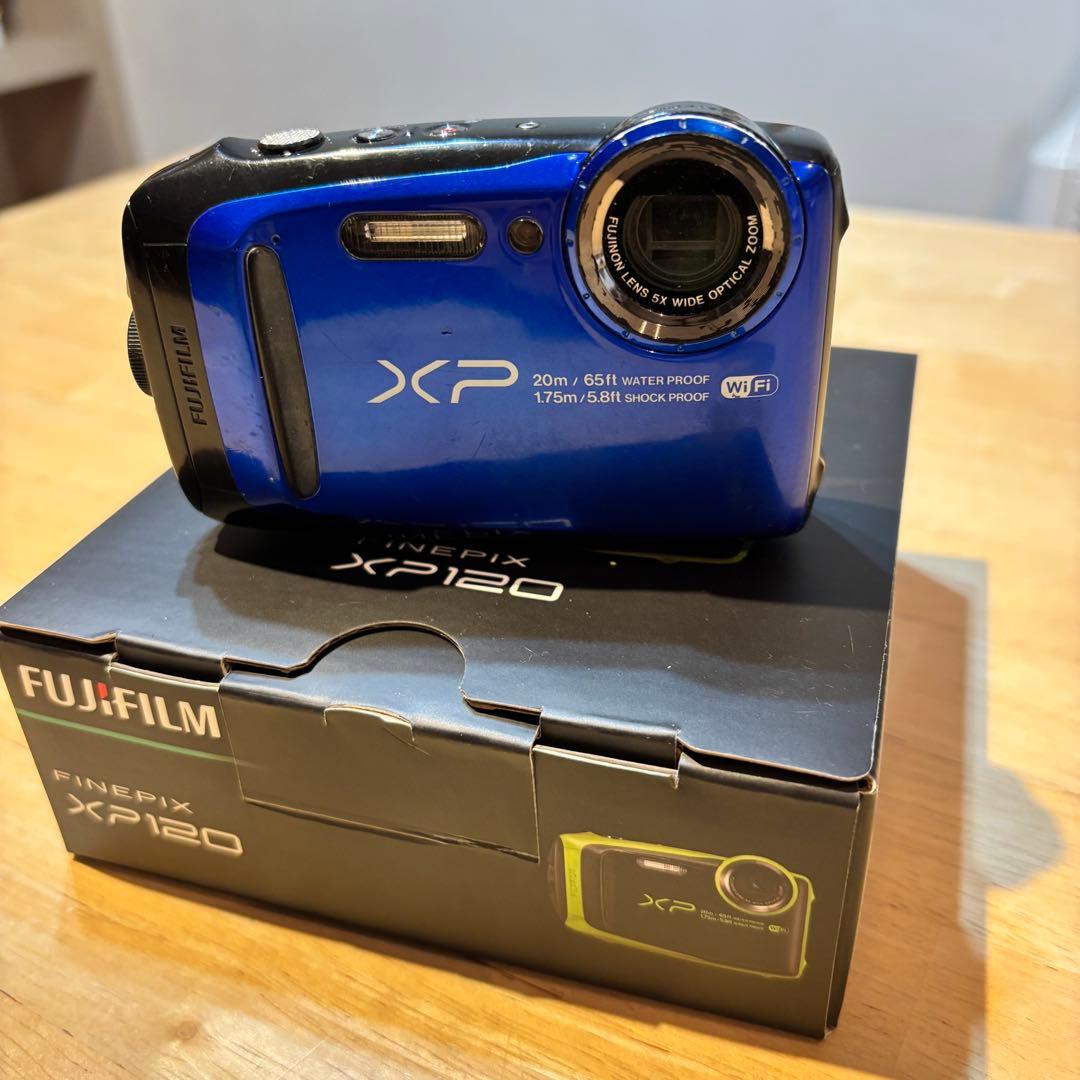 デジタルカメラ FUJIFILM FinePix XP120