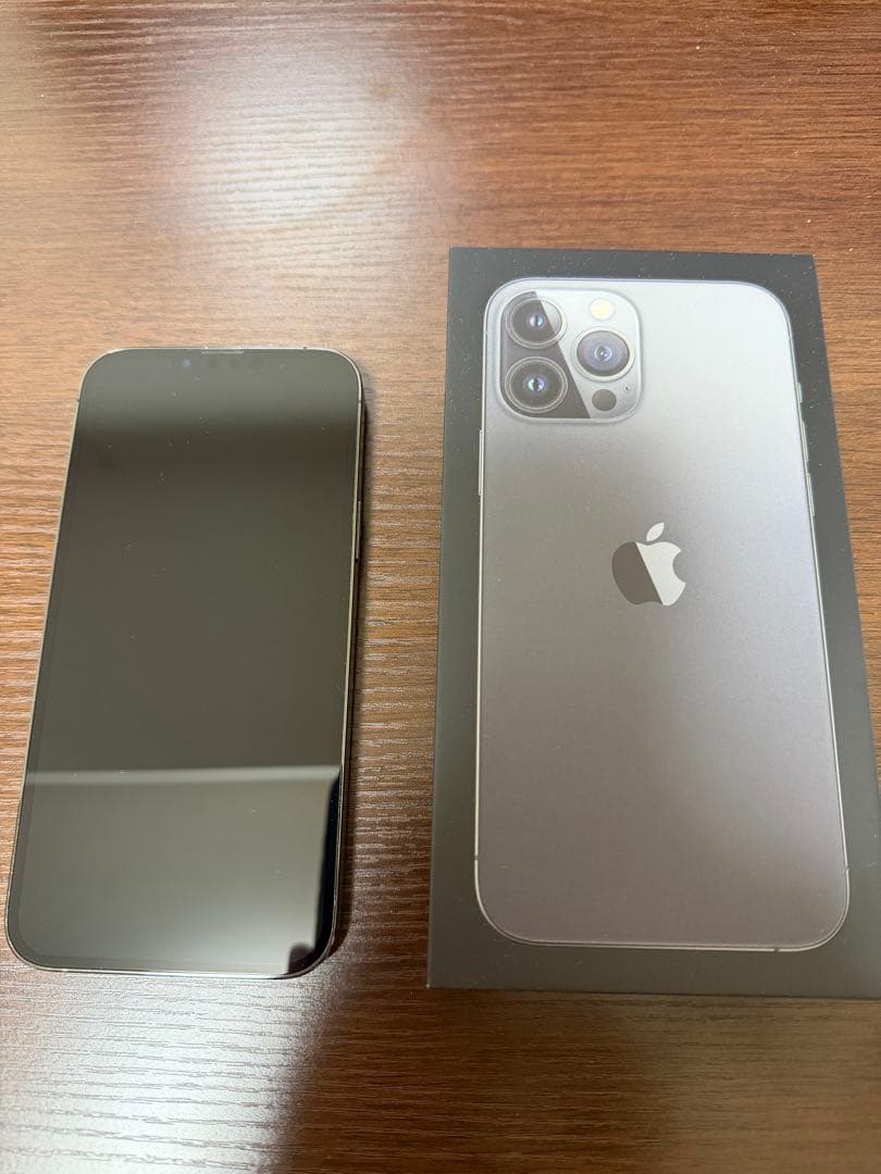 Apple iPhone 13promax256GBスペースグレイ本体