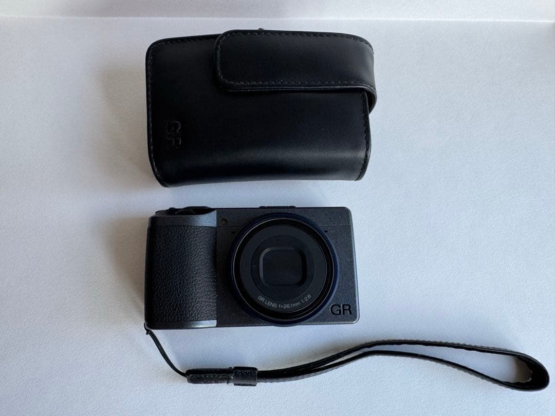 デジタルカメラ Ricoh GR IIIx Urban Edition