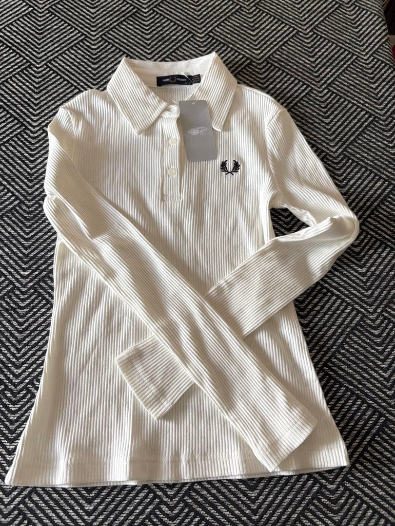 新品　FRED PERRY ロングスリーブ リブ ポロシャツ ホワイト 白