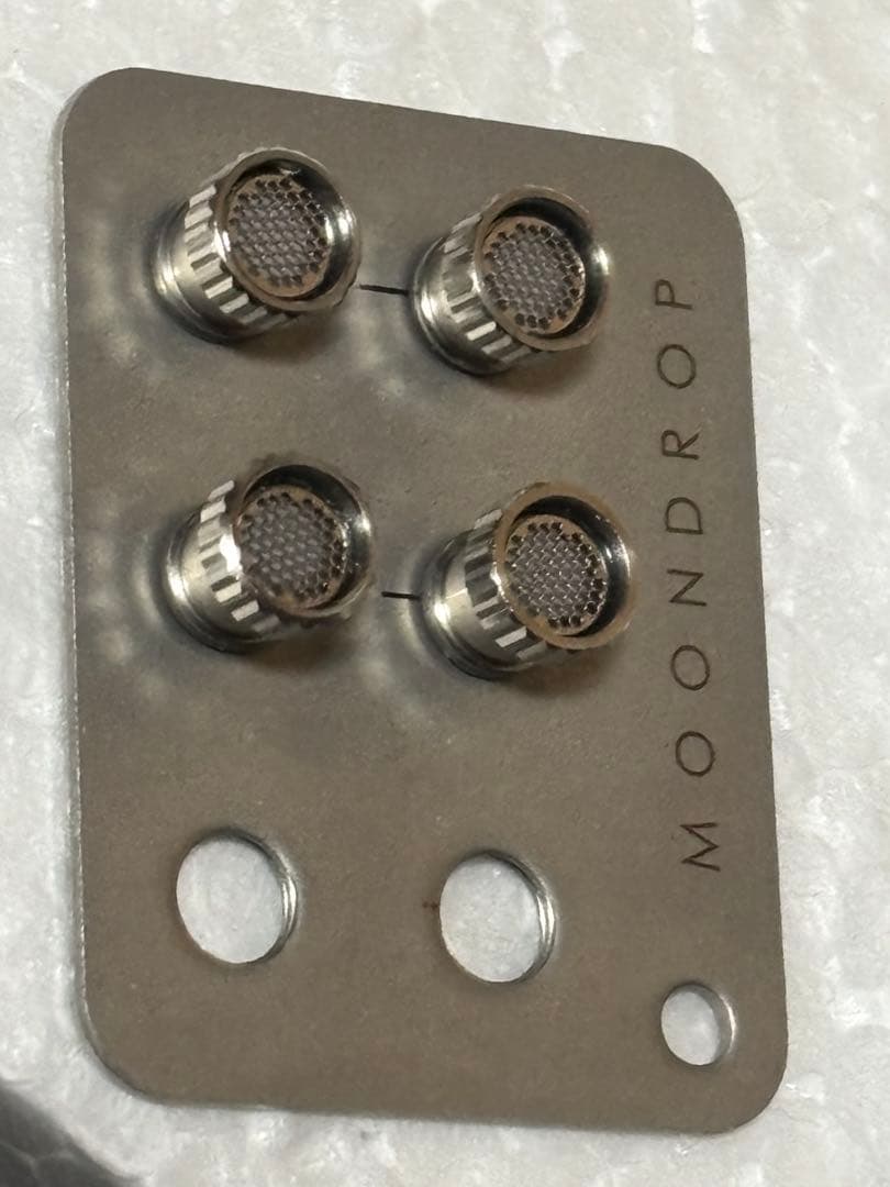 水月雨　moondrop kadenz 有線　イヤホン