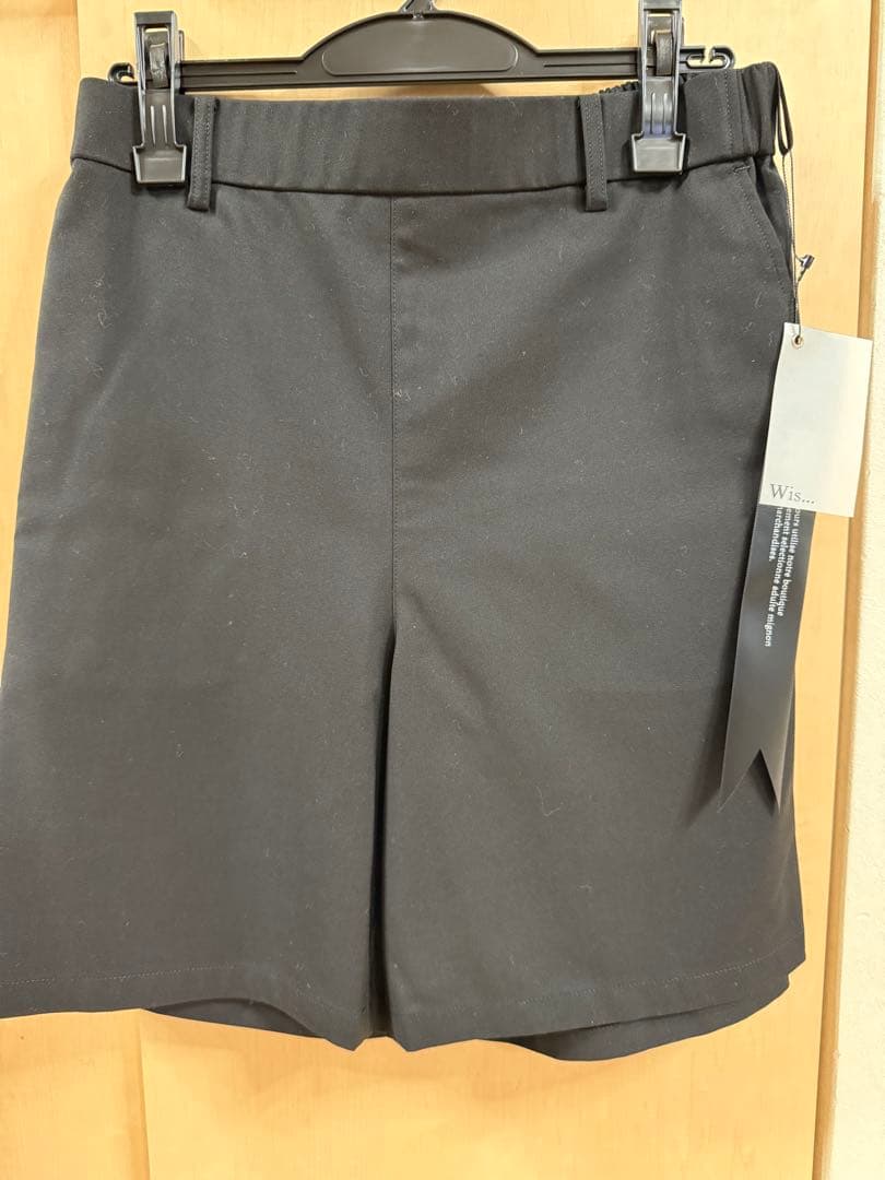 セブンフェアリー　Wis… ブラックショートパンツ